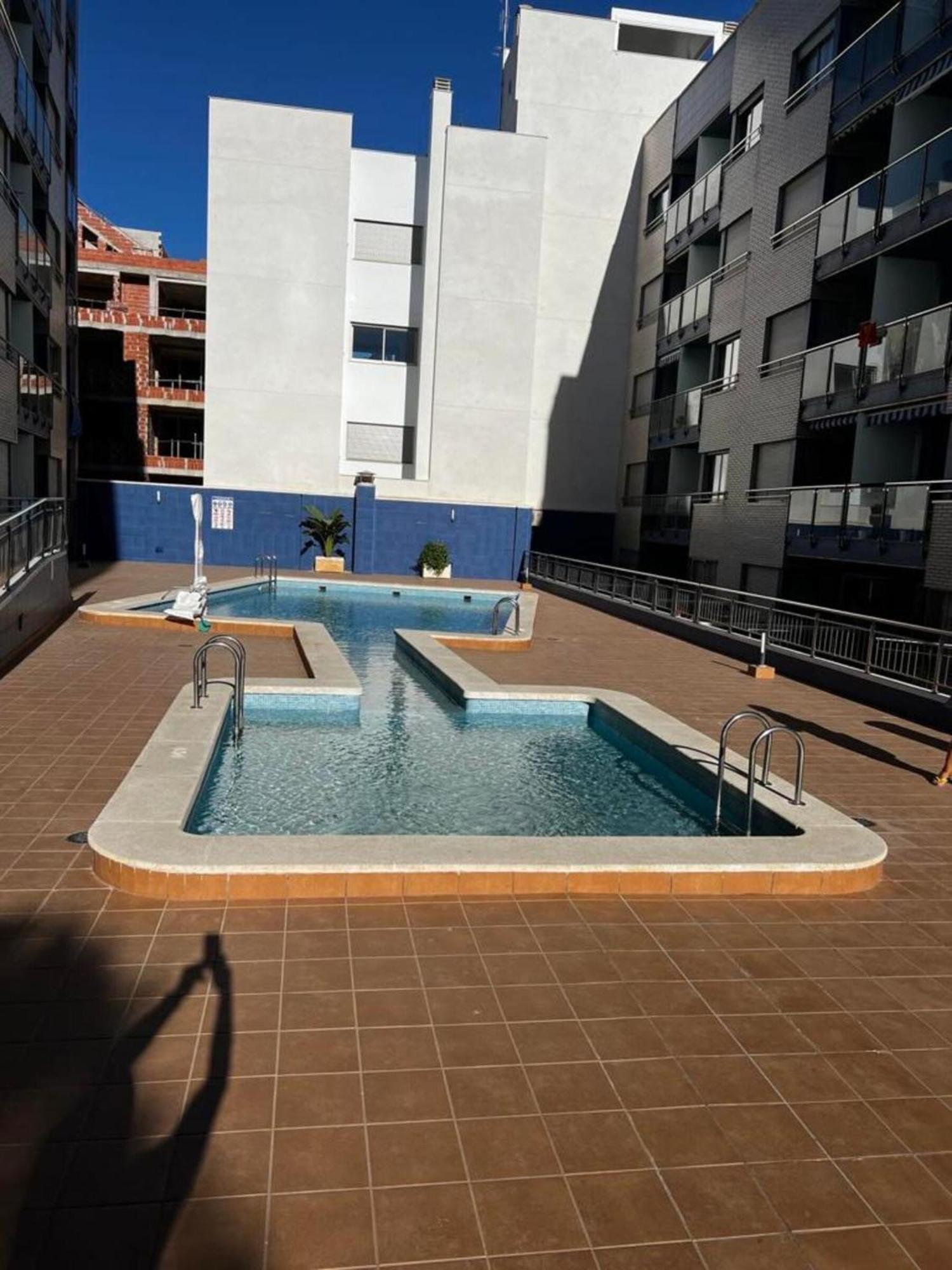 Pmt19 - Los Locos 19 - Edificio Orbiplaya Torrevieja Exterior foto